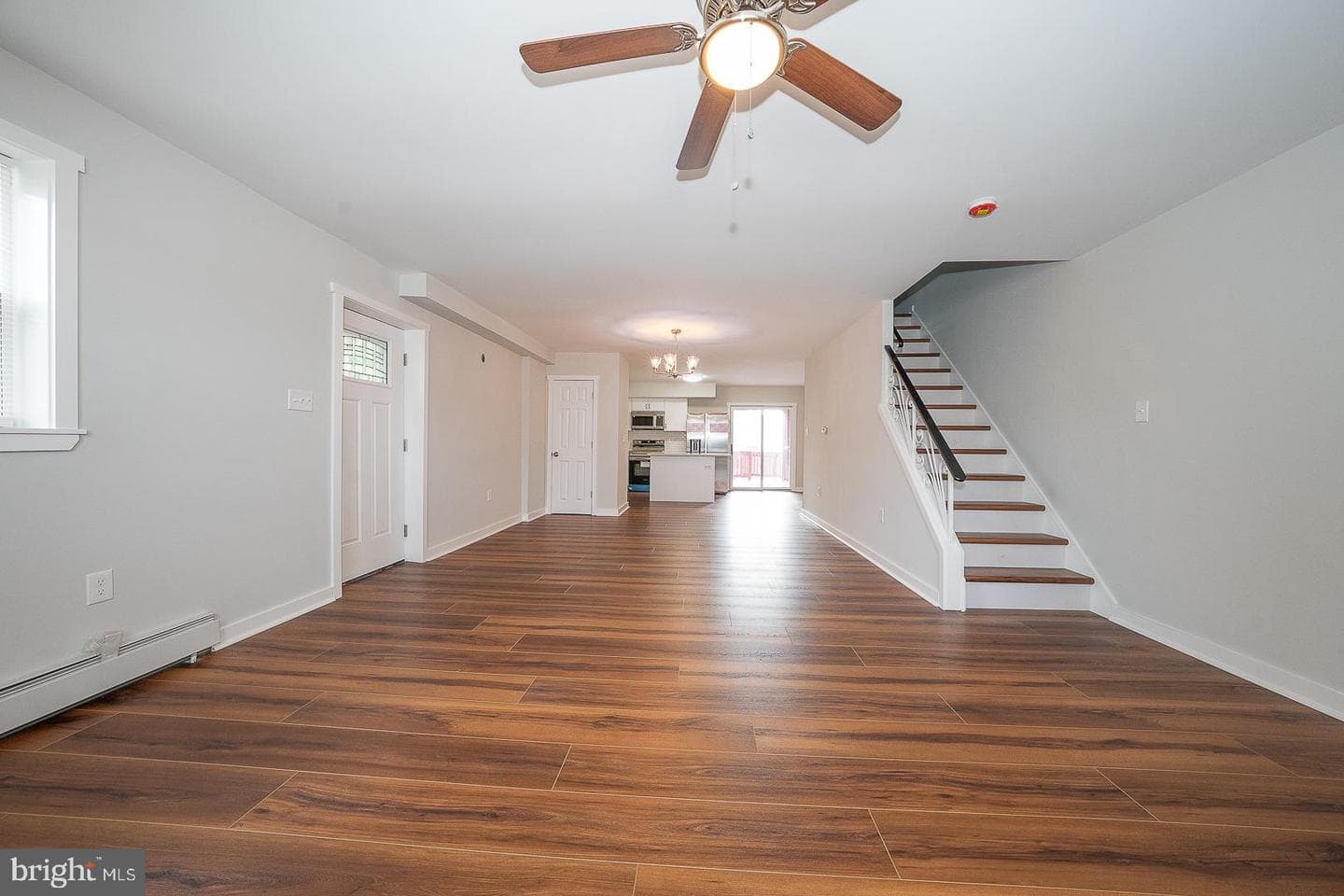 614 Caroline Drive photo 5