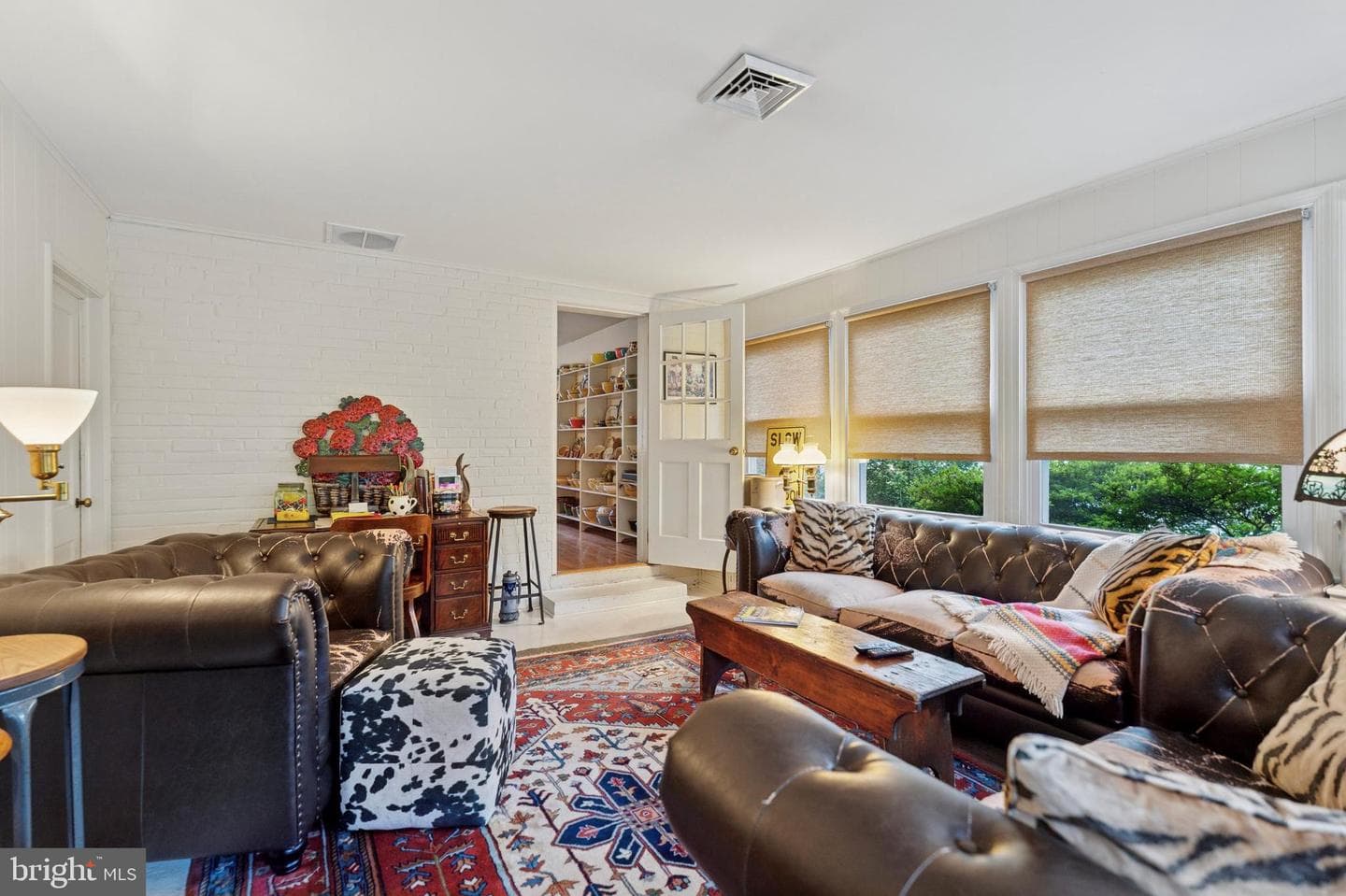 4040 N Warner Road photo 8