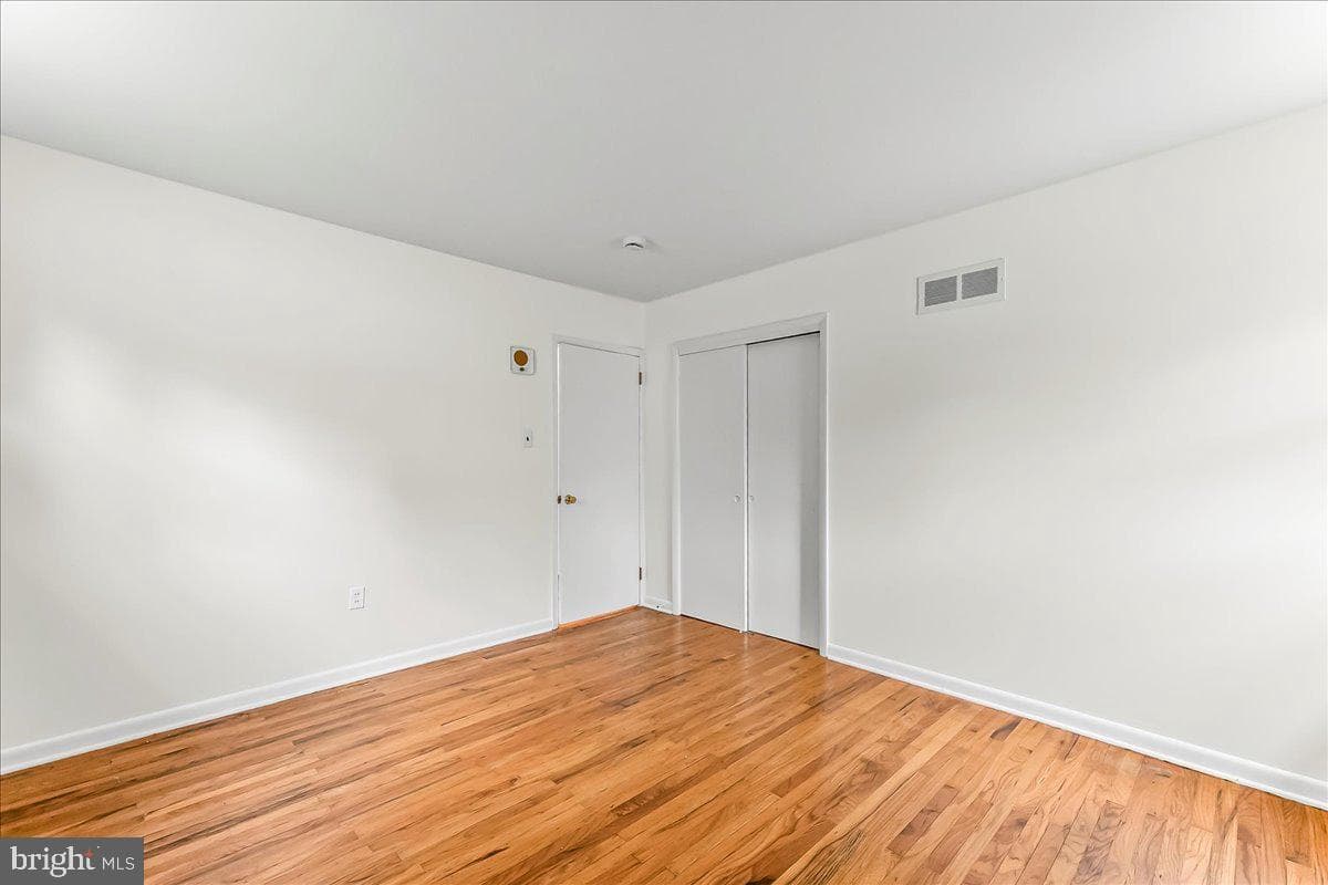 604 Pine Tree photo 21