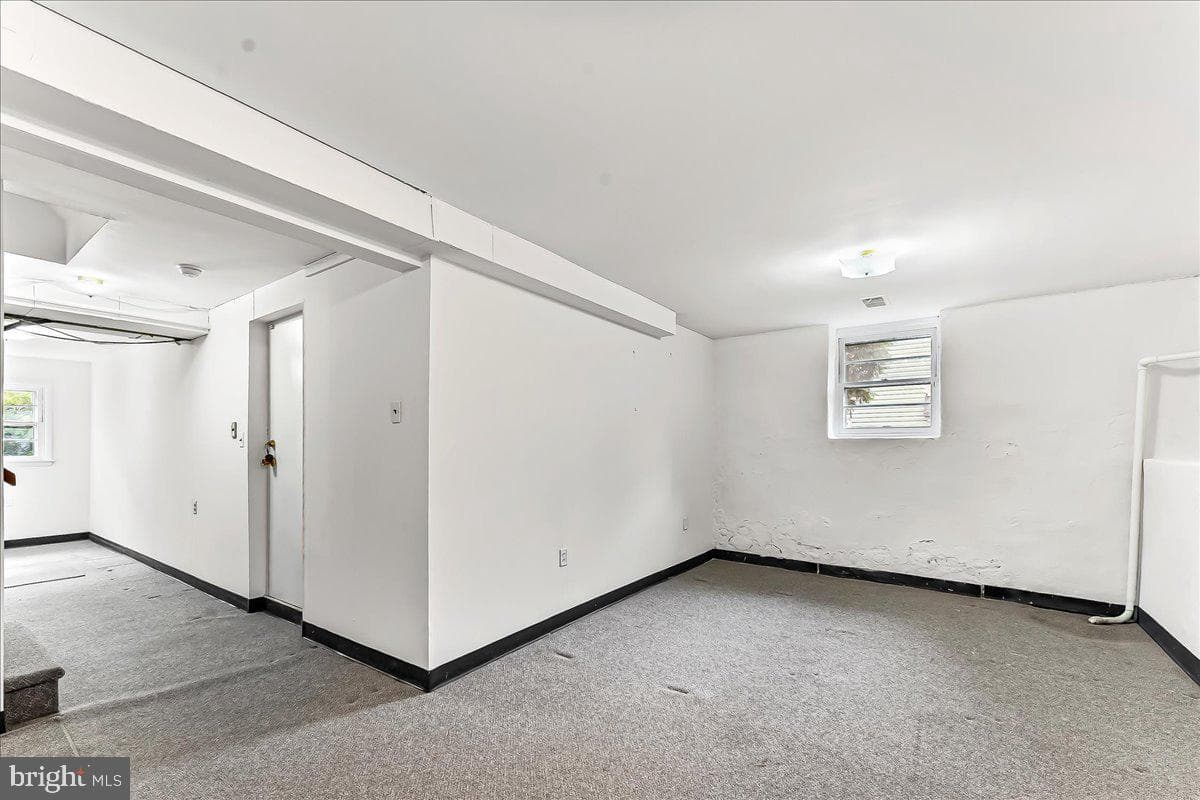 604 Pine Tree photo 34