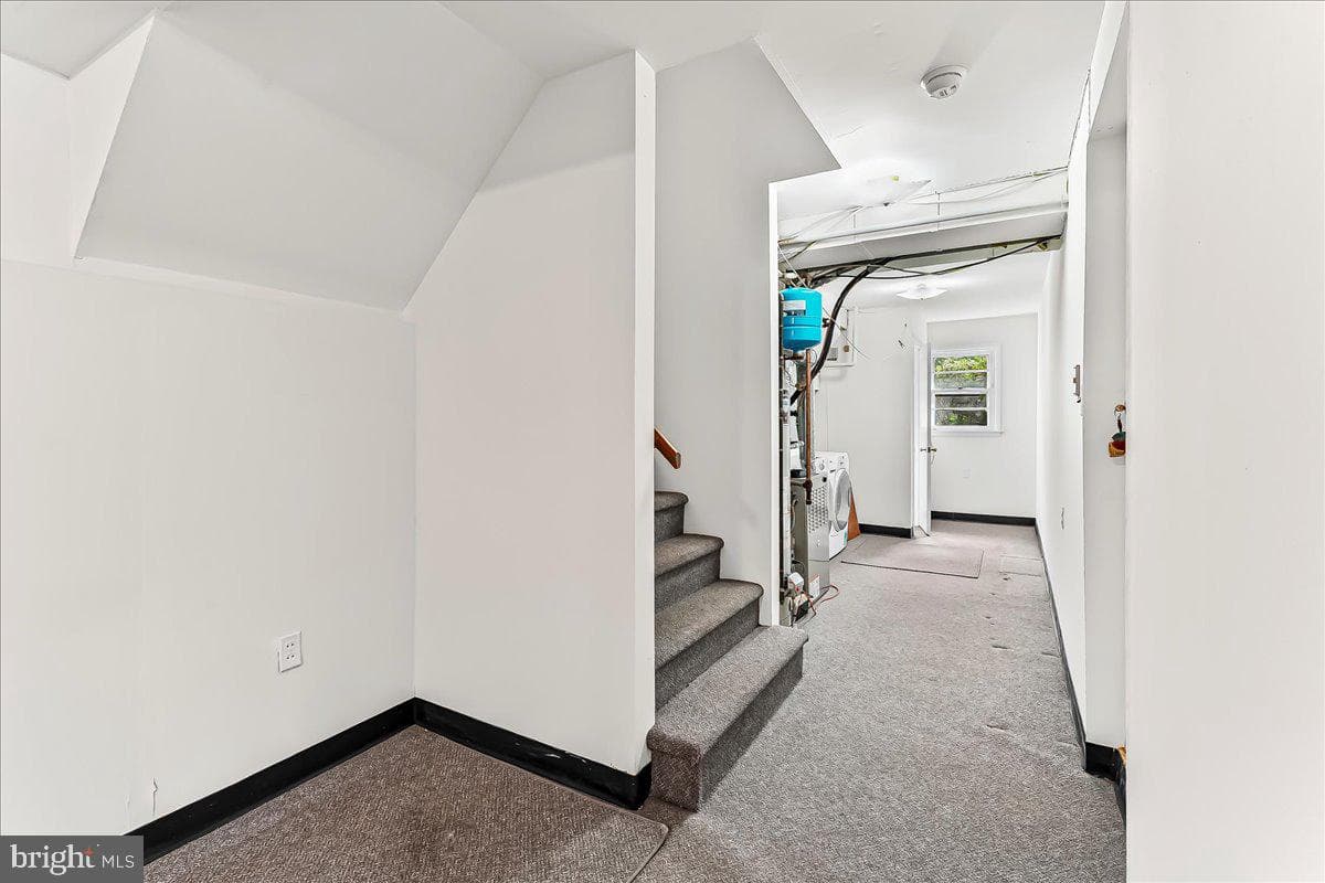 604 Pine Tree photo 36