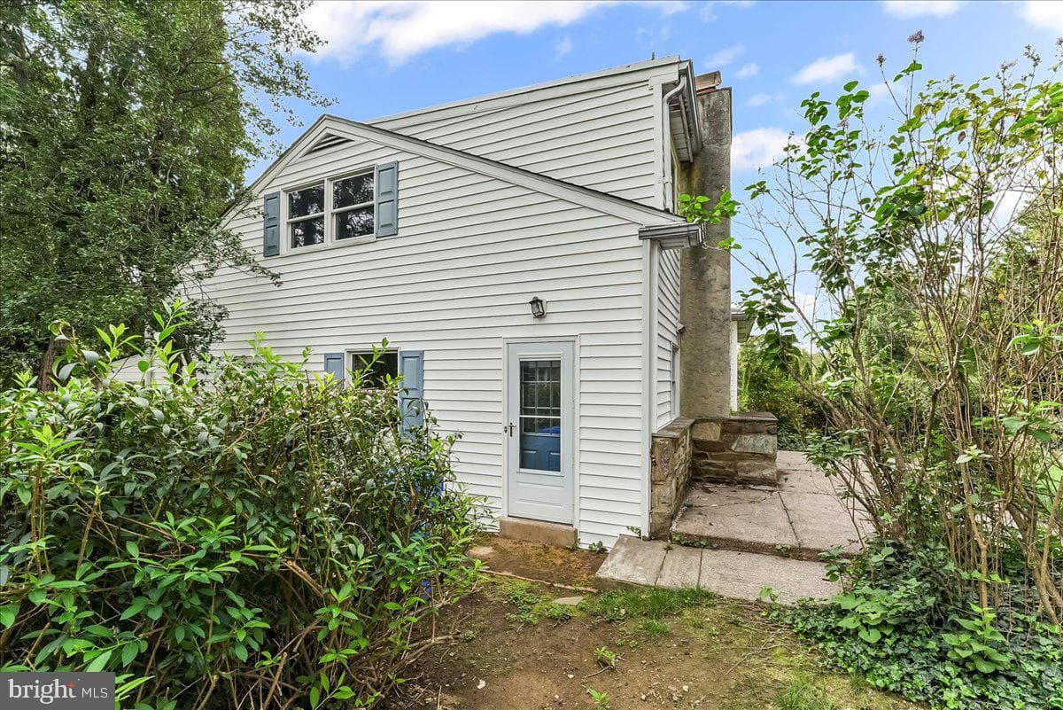 604 Pine Tree photo 38