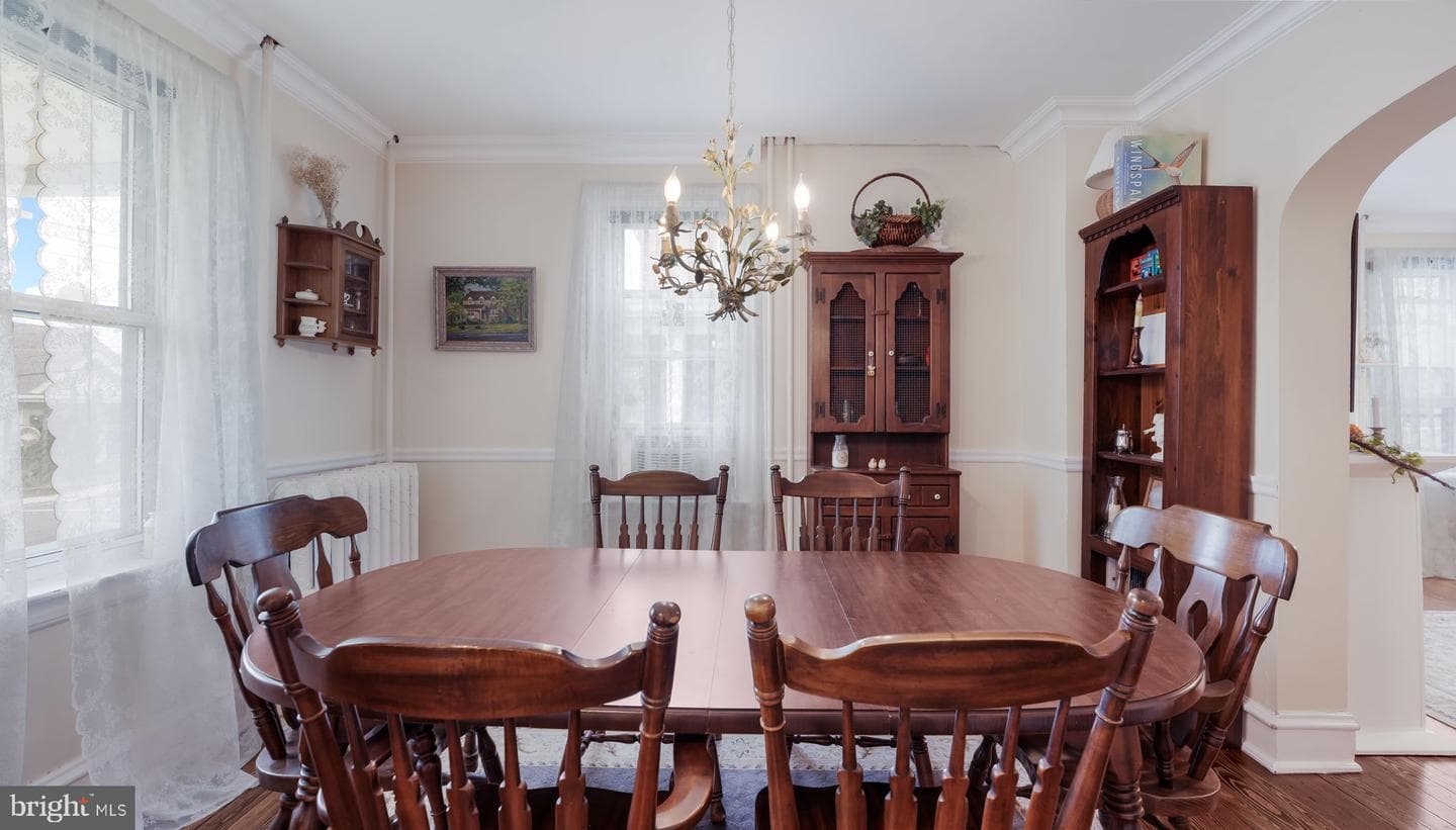428 E Broad Street photo 10