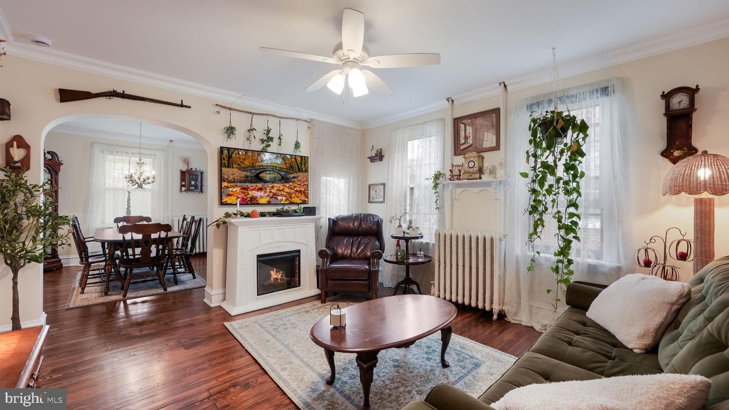 428 E Broad Street photo 6