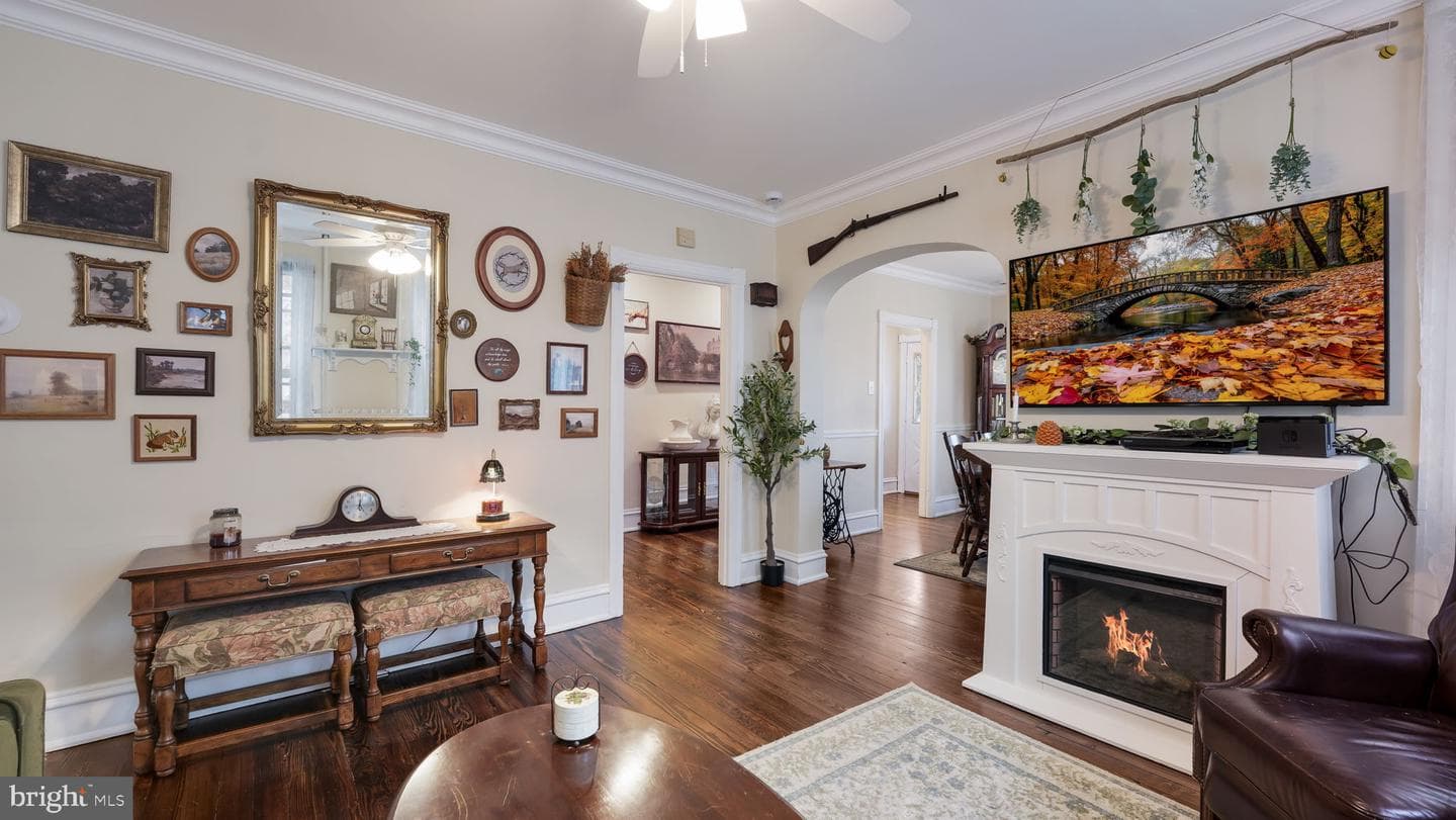 428 E Broad Street photo 7