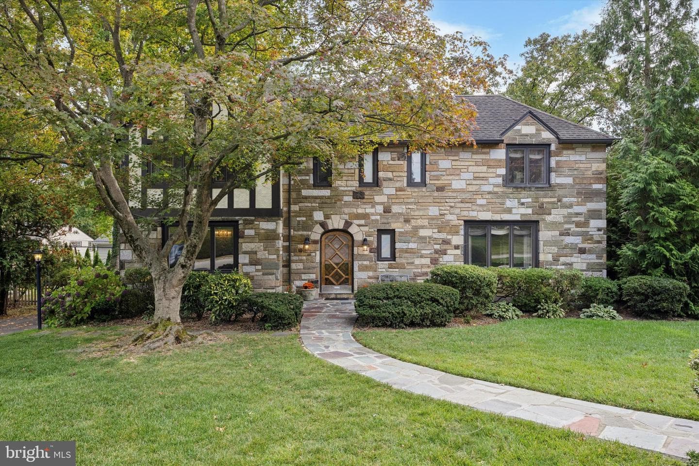 1354 Drayton Lane