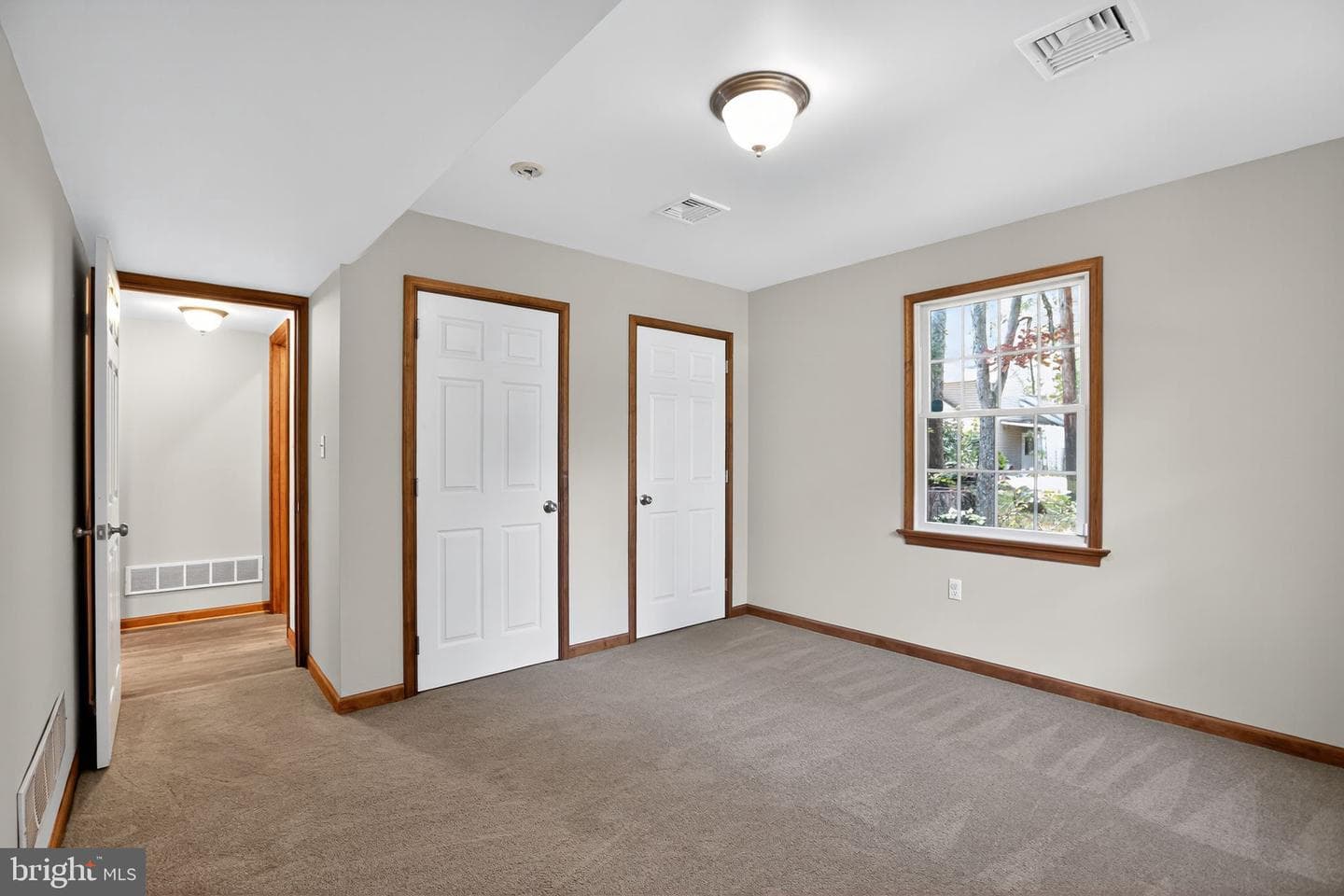 1709 Snyder Road photo 11