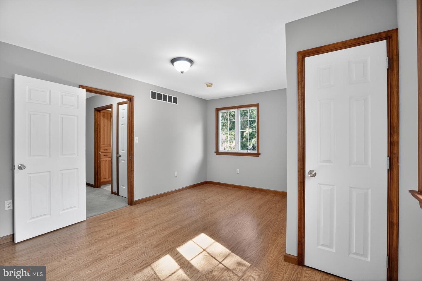 1709 Snyder Road photo 17