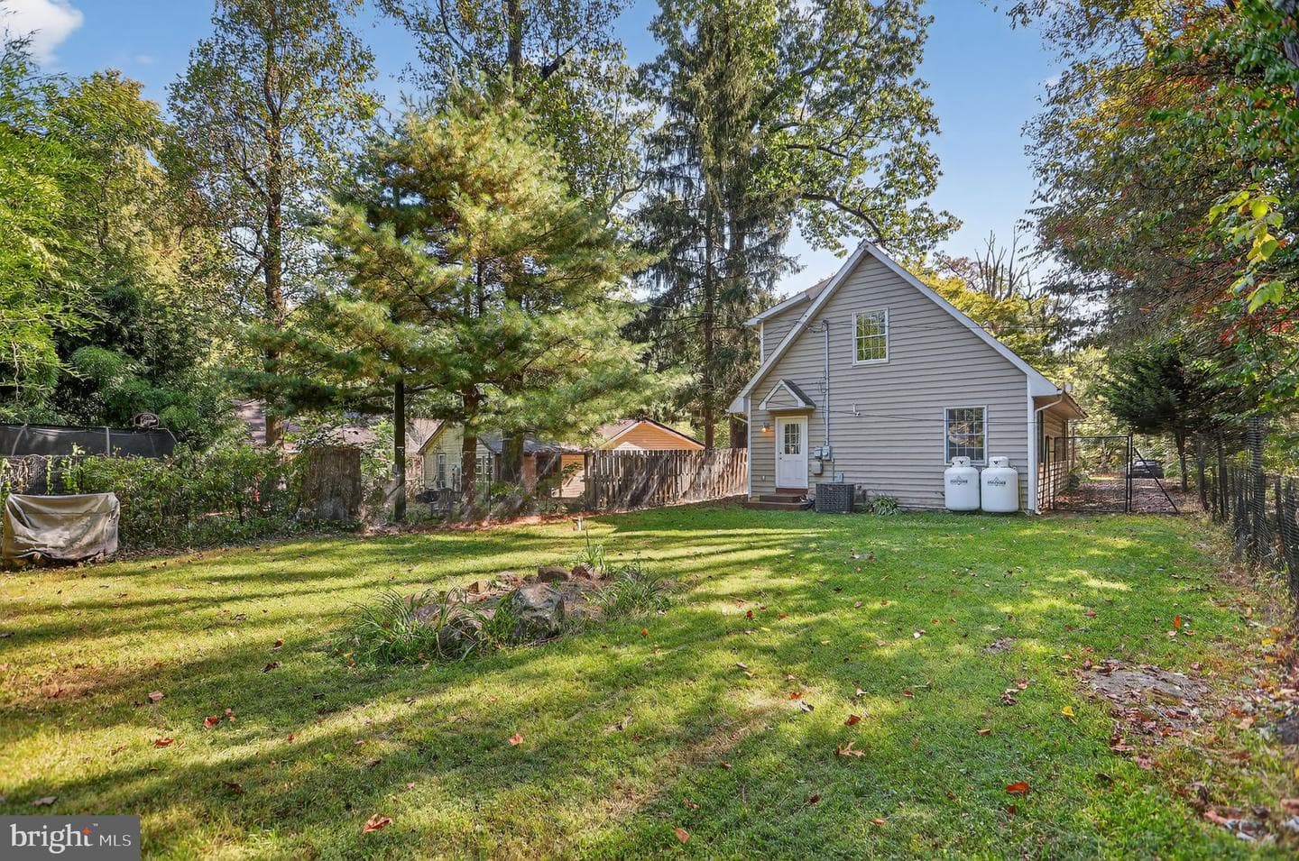 1709 Snyder Road photo 26