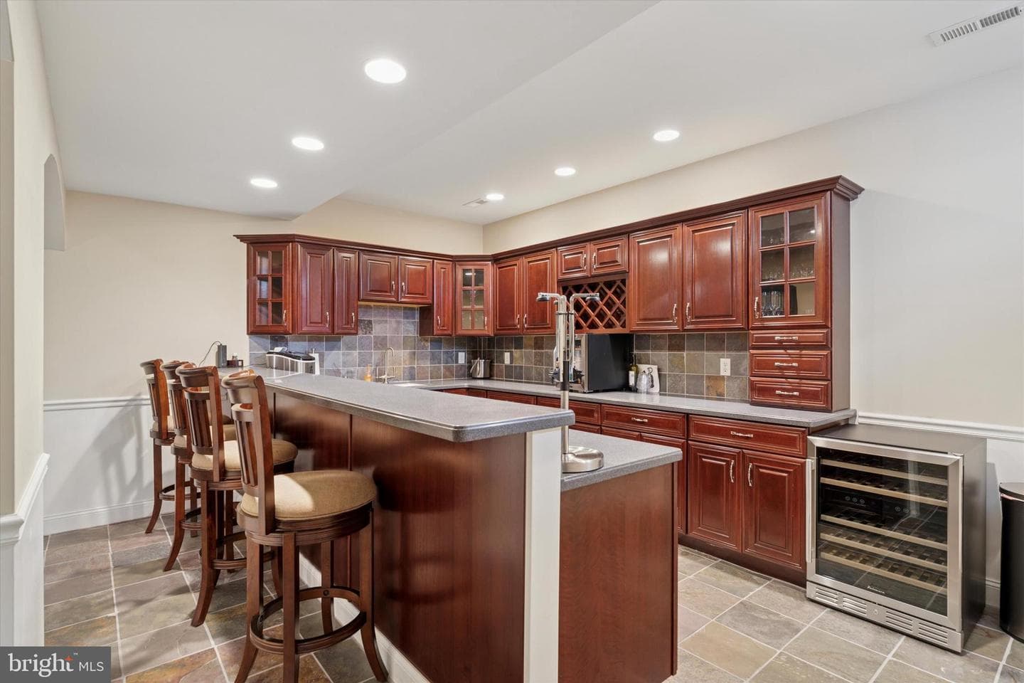 206 Rivercrest Drive photo 40
