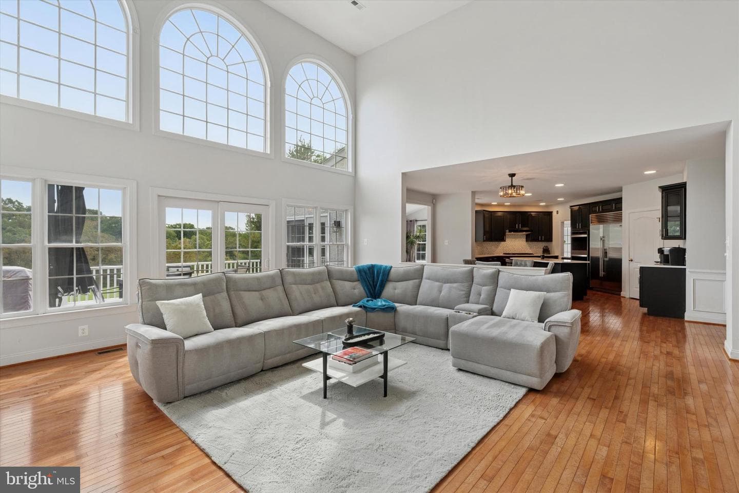 206 Rivercrest Drive photo 6