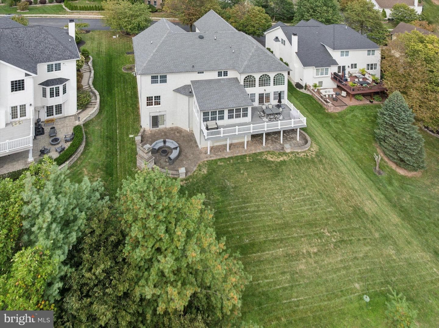 206 Rivercrest Drive photo 60