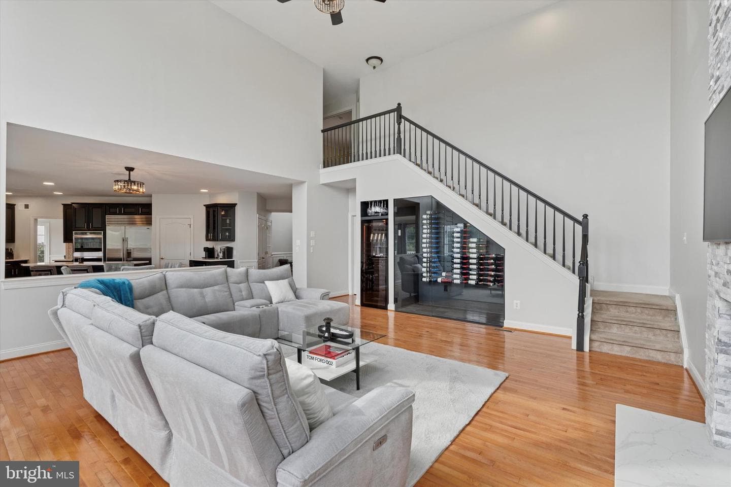 206 Rivercrest Drive photo 8