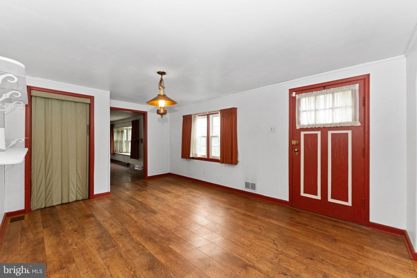 108 Jackson Road photo 5