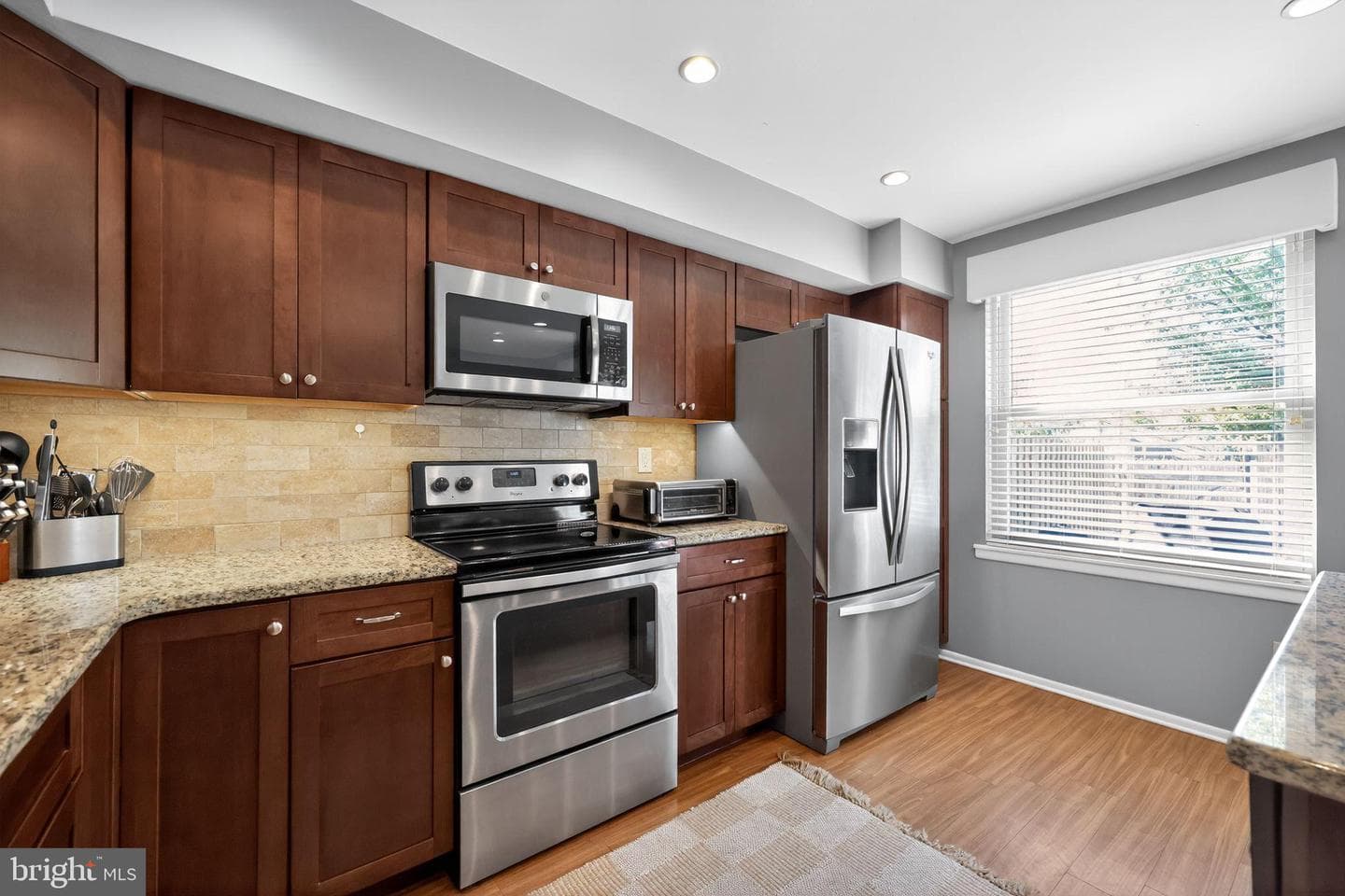 309 Woodside Circle photo 10