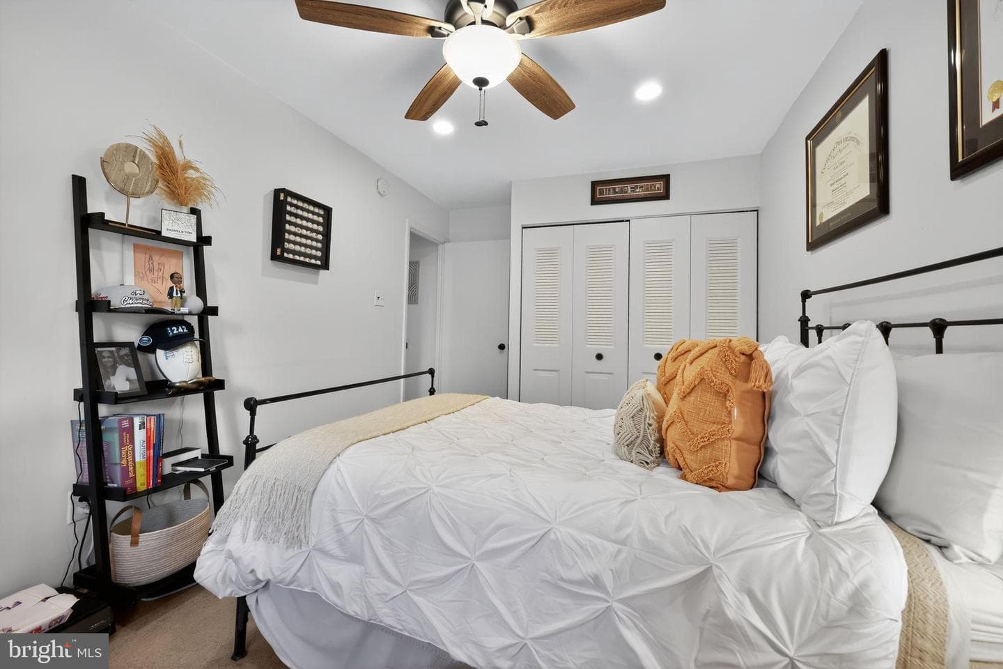 309 Woodside Circle photo 21