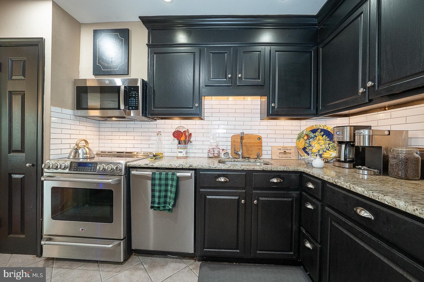 449 W Montgomery Avenue #201 photo 18