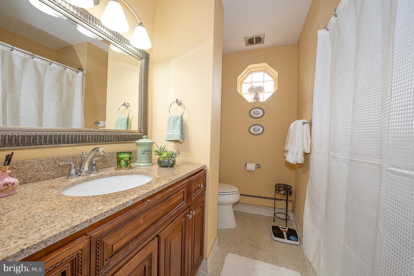 449 W Montgomery Avenue #201 photo 27