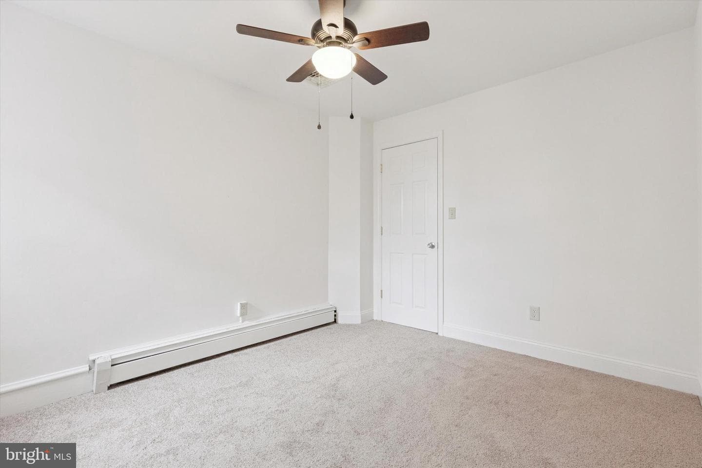 529 N Chestnut Street photo 12