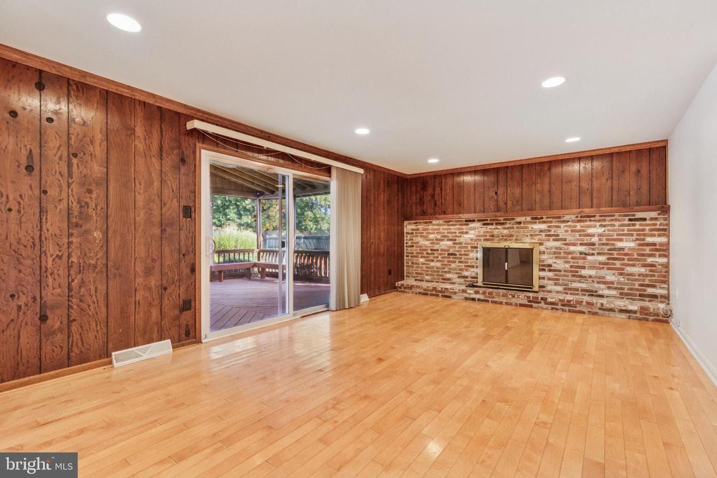 1511 Susan Drive photo 11