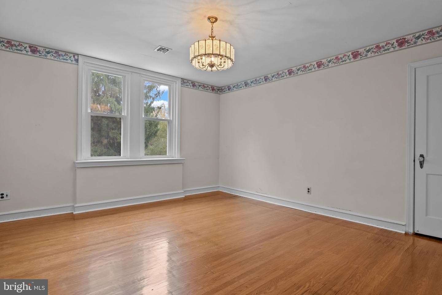 111 Tookany Creek Parkway photo 33