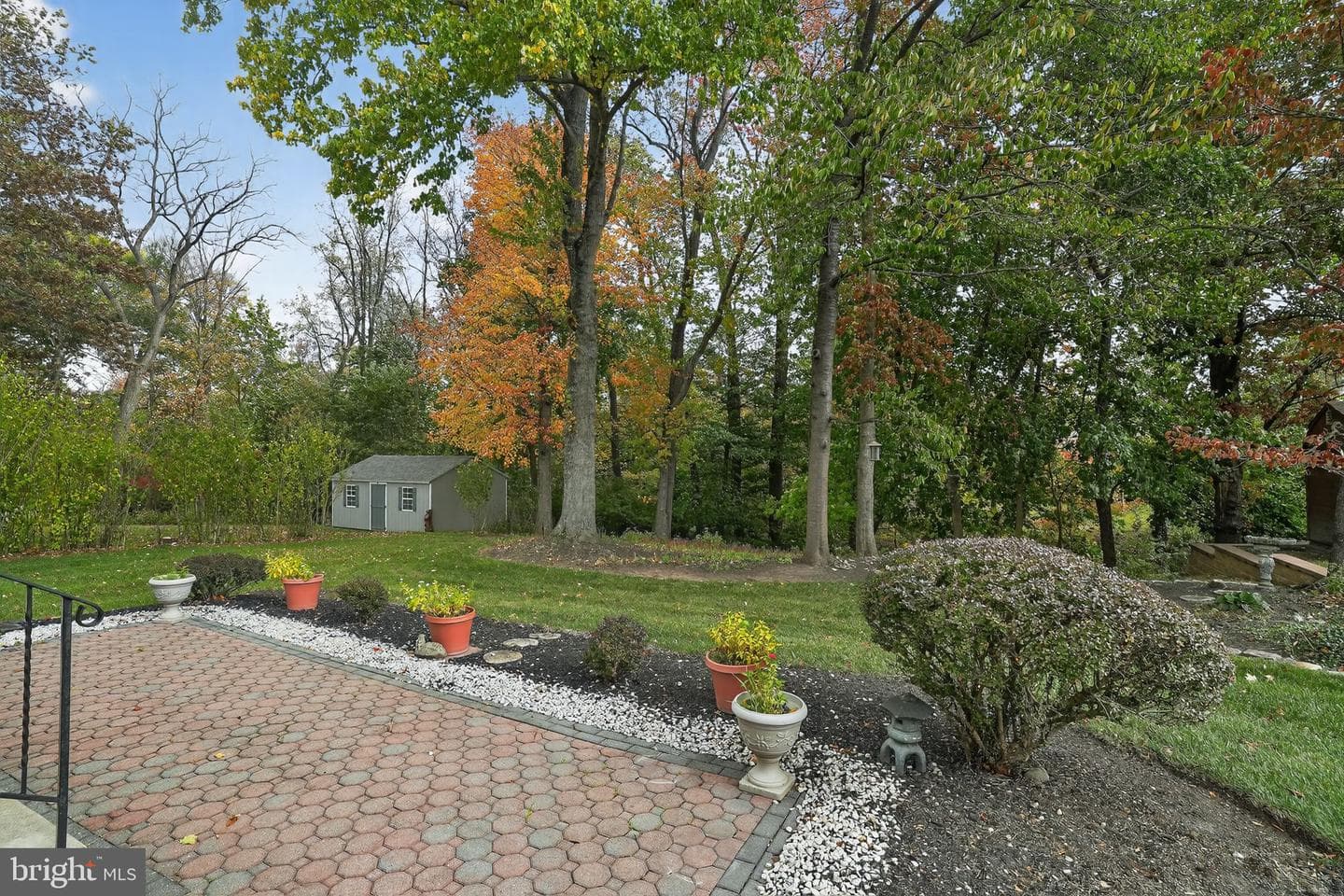 243 Jasper Road photo 5