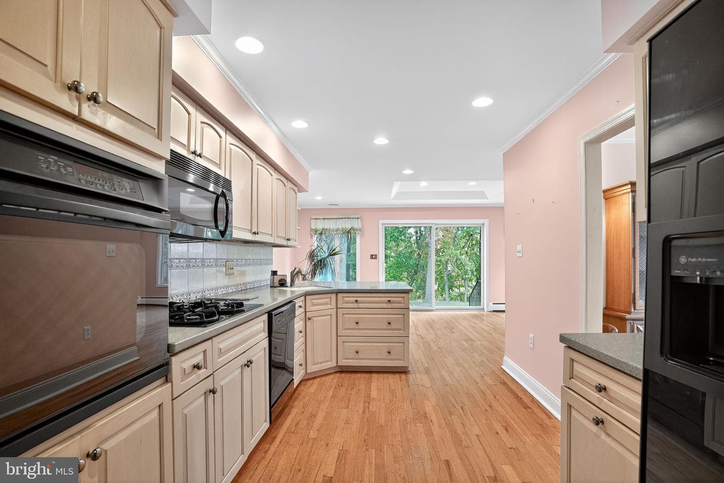 243 Jasper Road photo 8