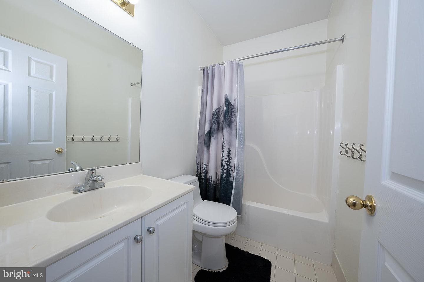 305 Summer Hill Drive photo 29