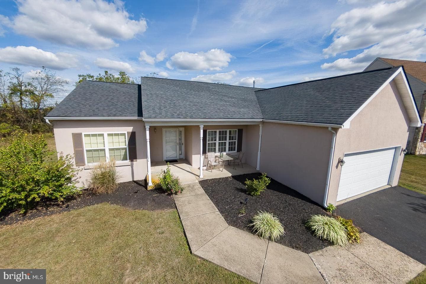 305 Summer Hill Drive photo 41