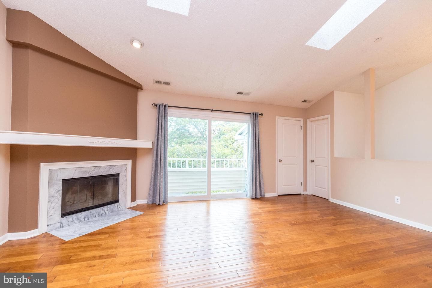1506 Naomis Court #1506 photo 5