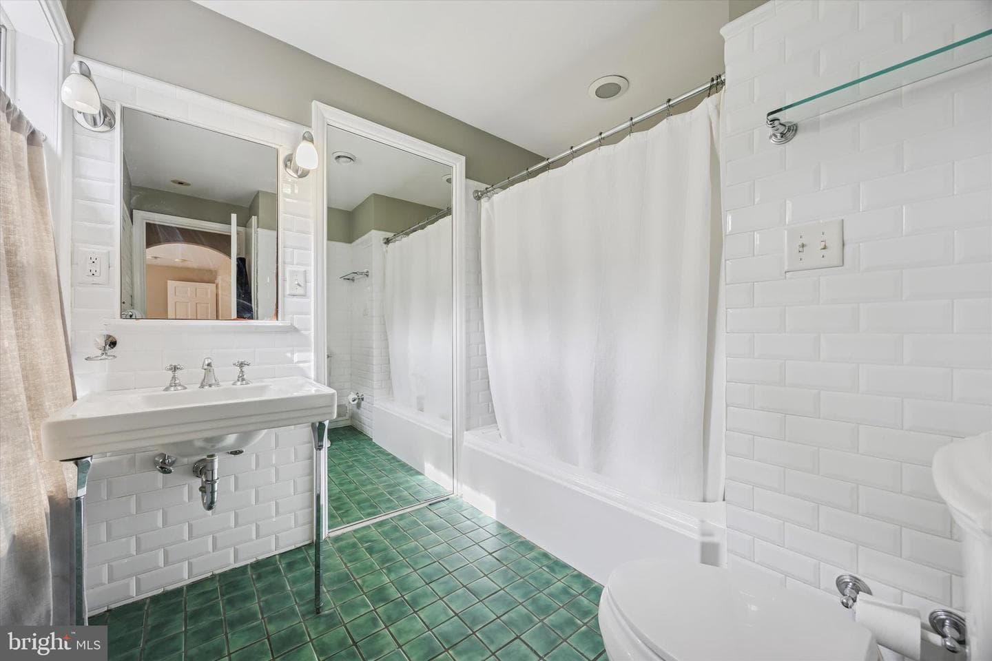 543 Avonwood Road photo 23