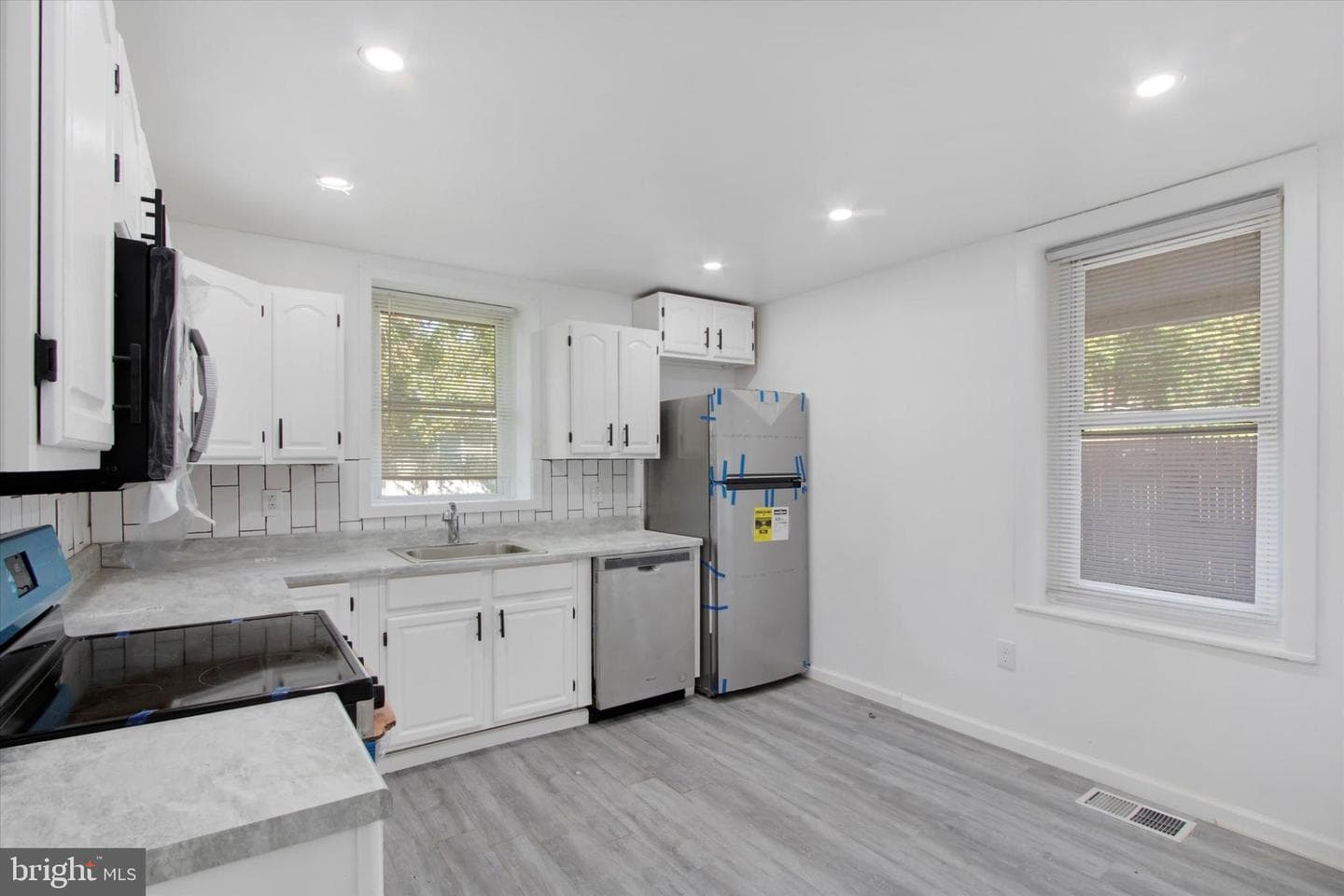 627 Chestnut Street photo 17