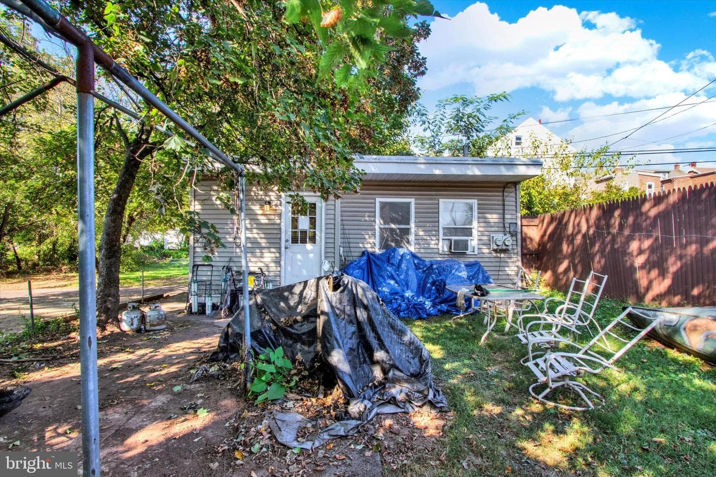 627 Chestnut Street photo 32