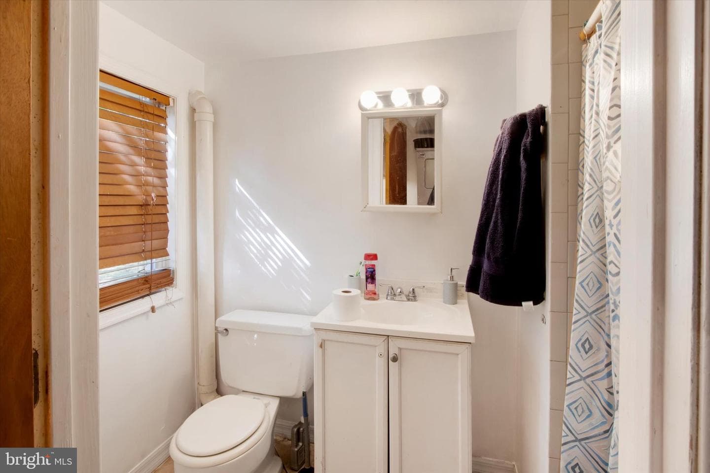 627 Chestnut Street photo 35