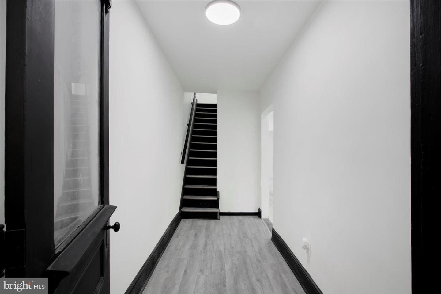 627 Chestnut Street photo 9