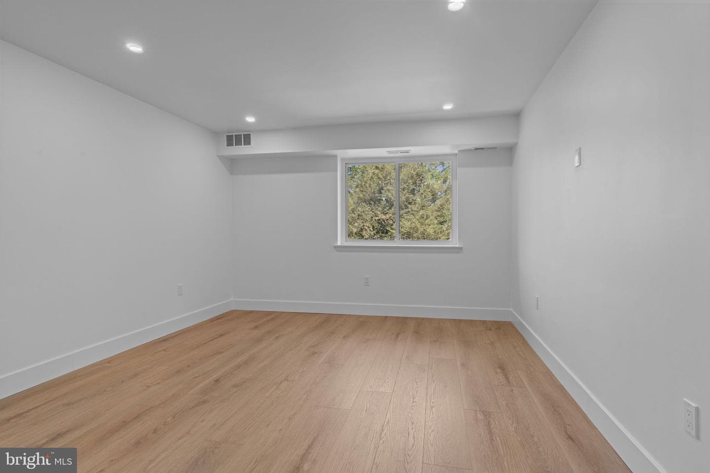 103 W Montgomery Avenue #4-B photo 9