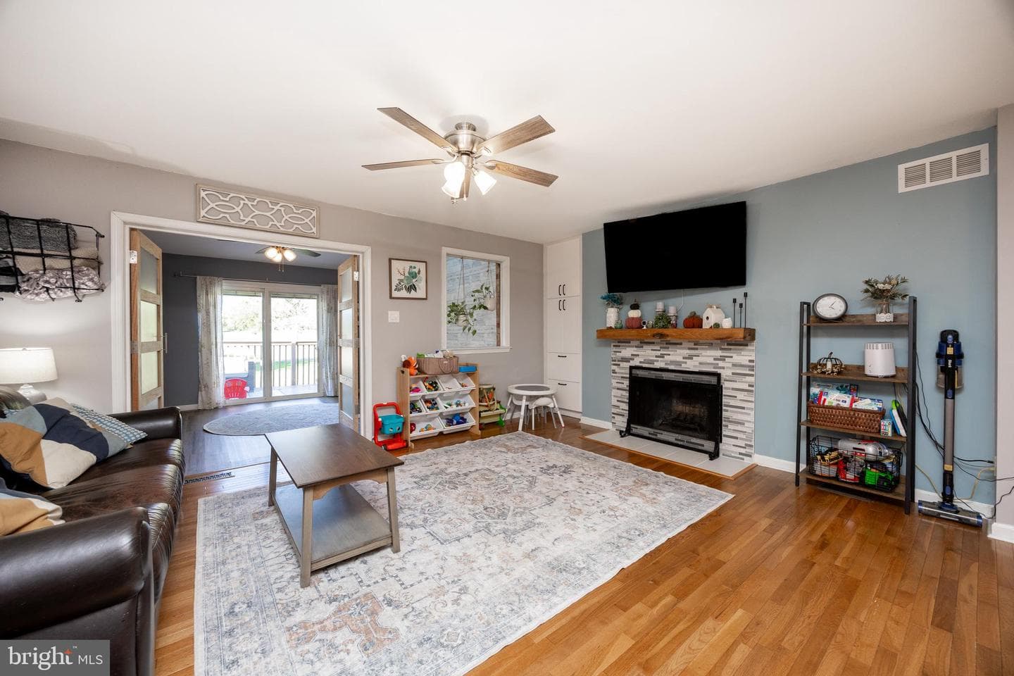 135 Winged Foot Court photo 13