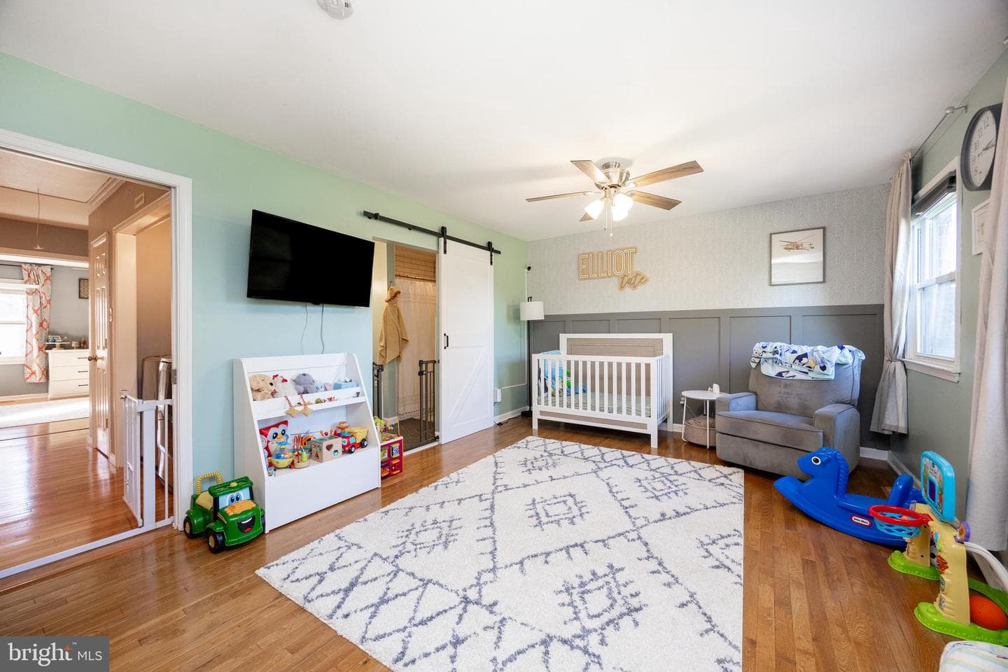 135 Winged Foot Court photo 25