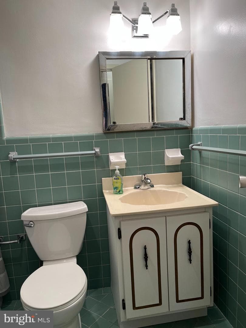 7900 Old York Road #404-A photo 19
