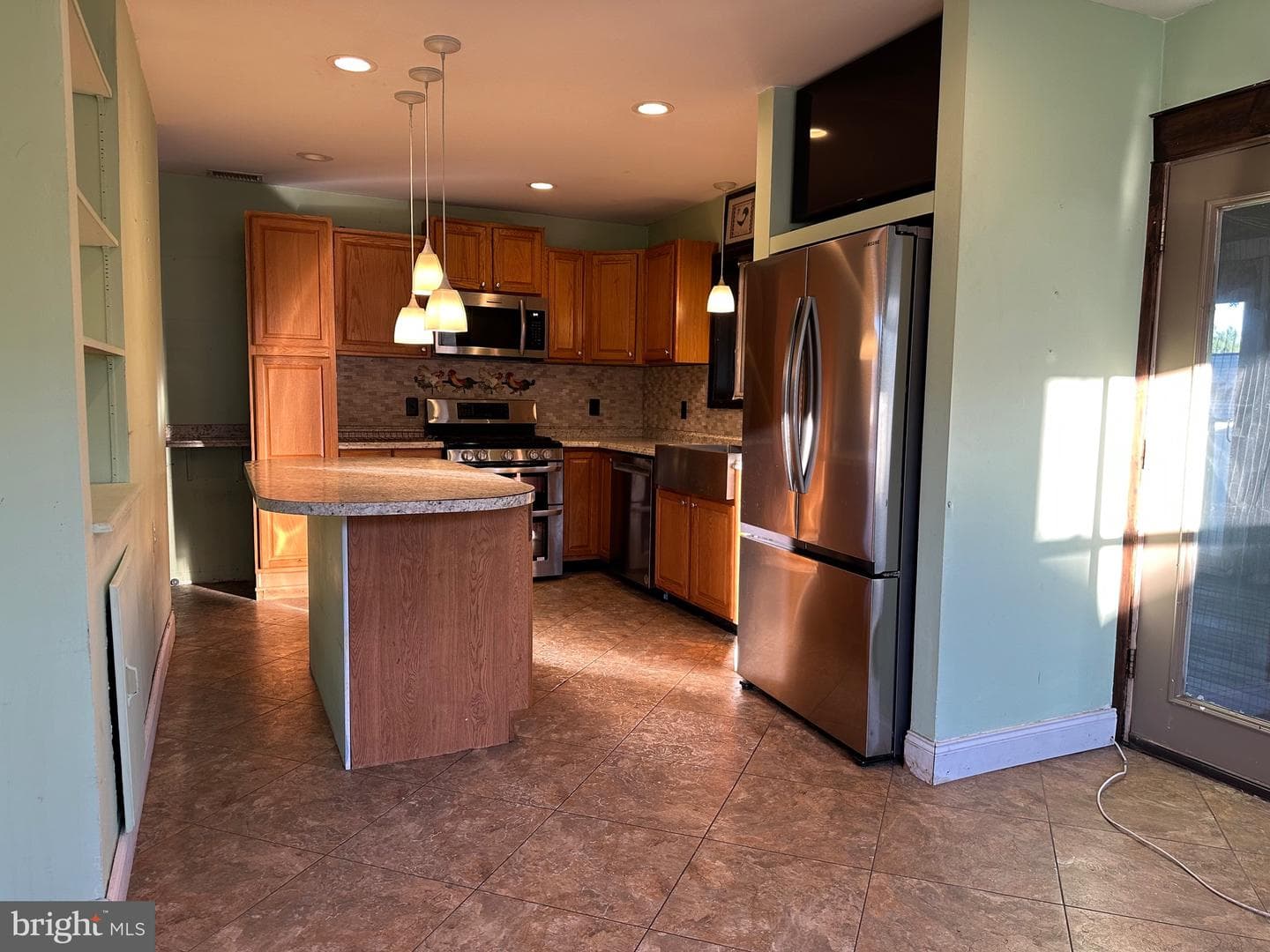 208 Jacksonville Road photo 3