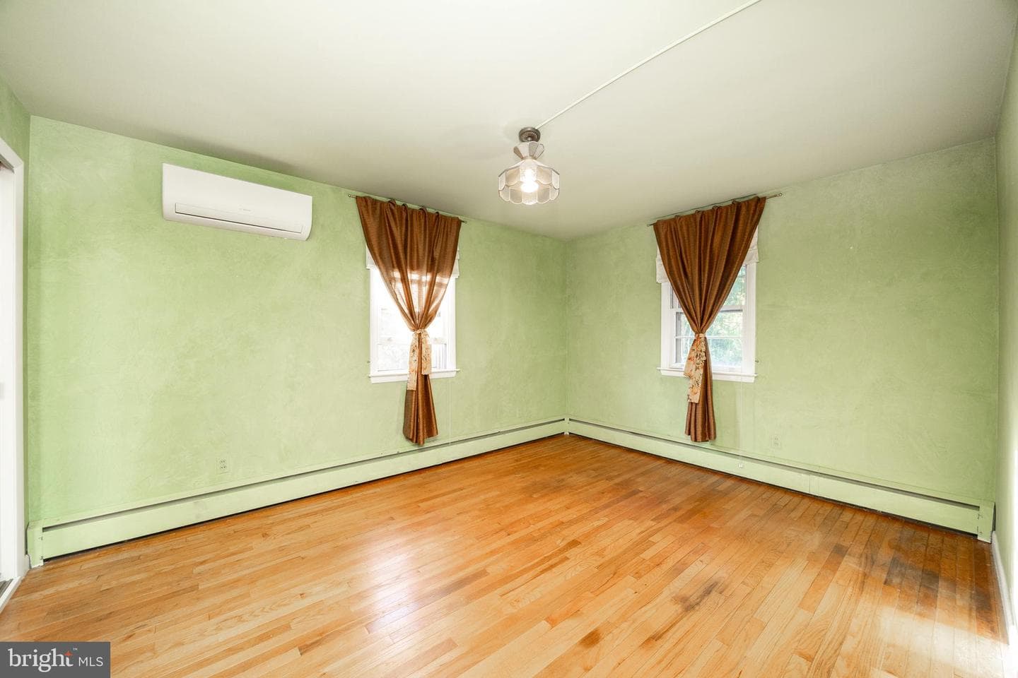 2264 Horseshoe Drive photo 17