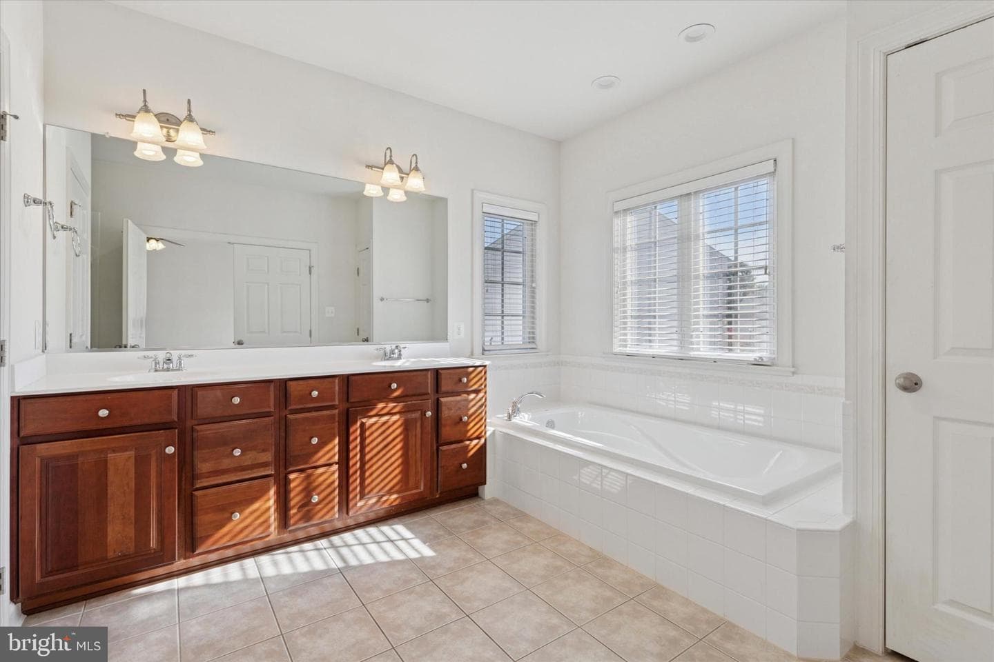54 Bryce Way photo 15