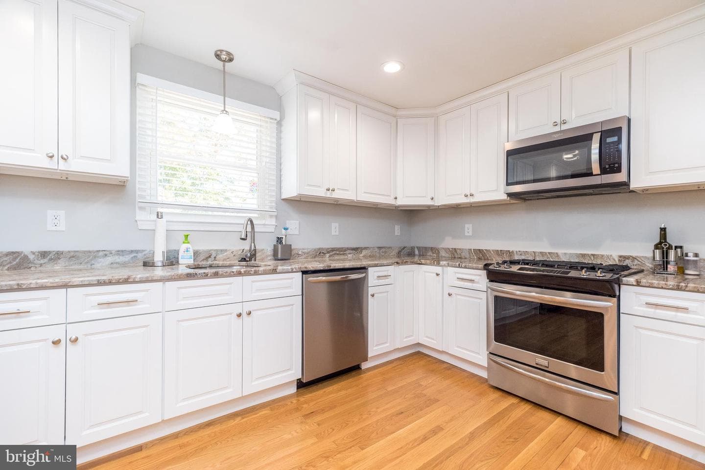 2812 Meyer Avenue photo 13