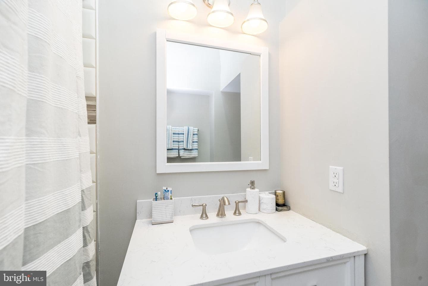 2812 Meyer Avenue photo 28