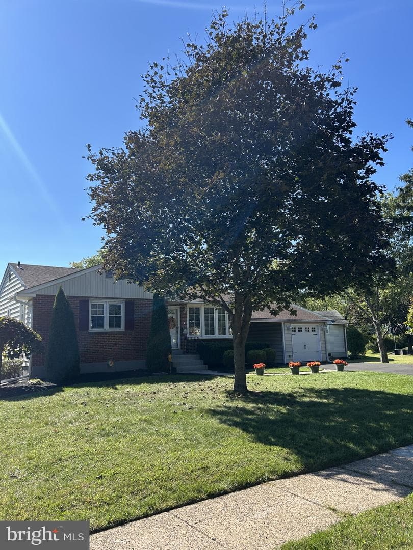 3898 Round Meadow Lane photo 2