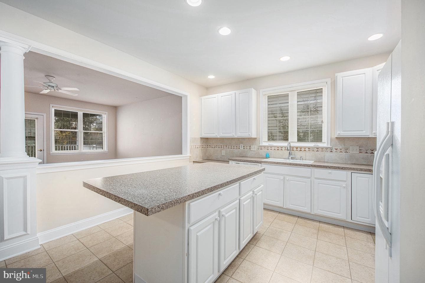 4388 Buttercup Circle photo 11