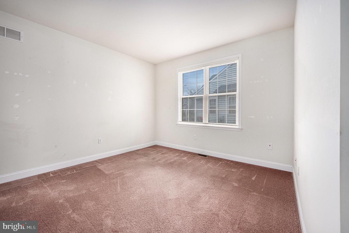 4388 Buttercup Circle photo 28