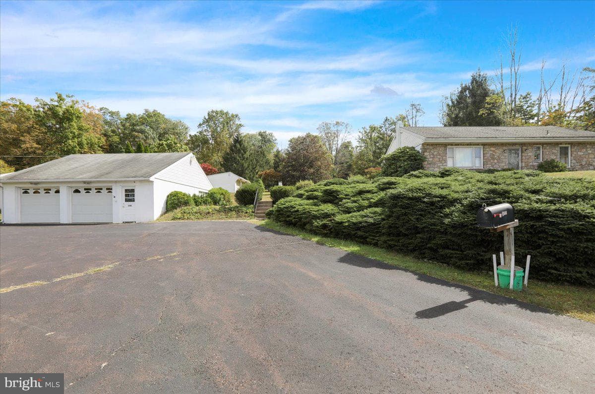 3769 Geryville Pike photo 7