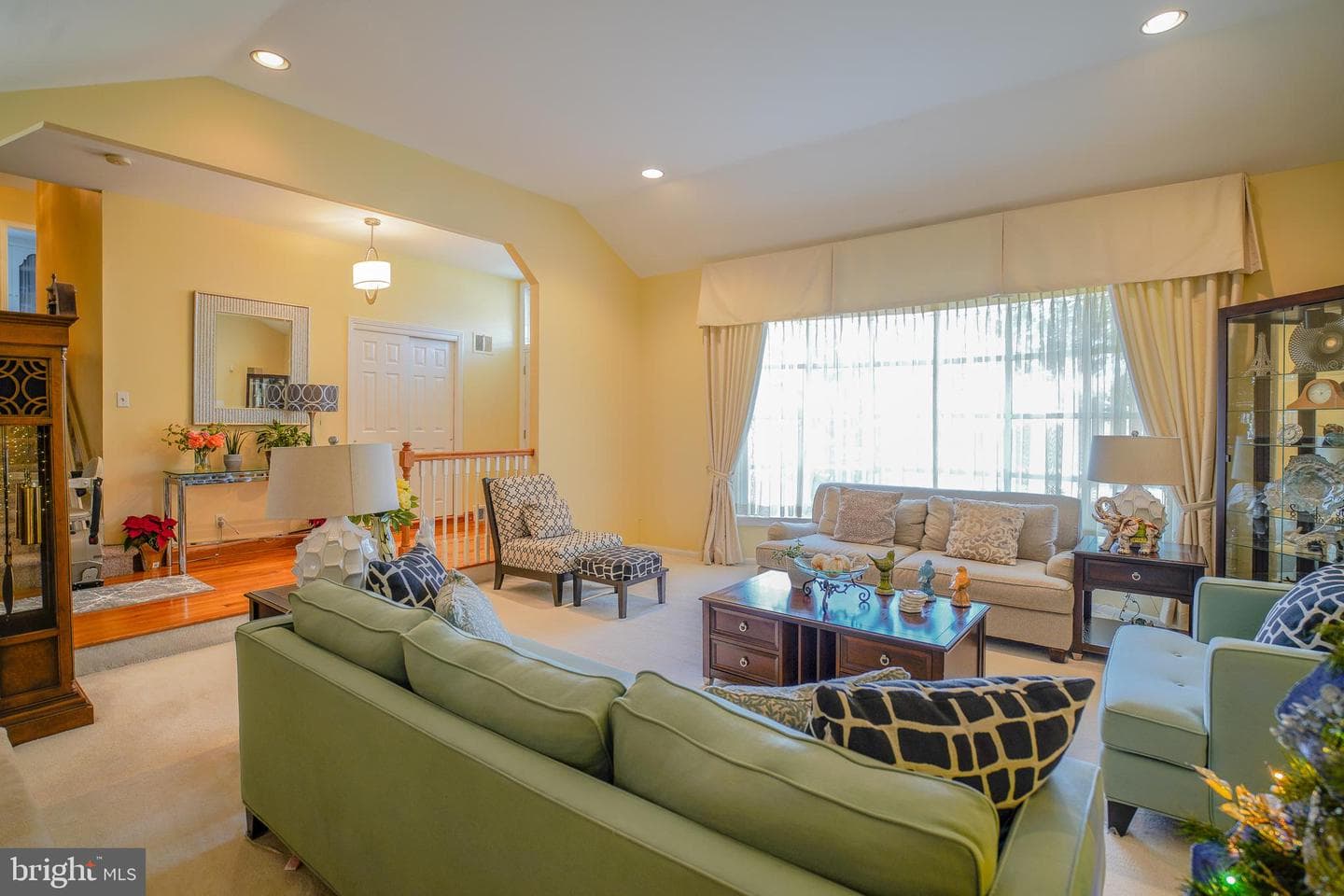 245 Barclay Circle photo 10