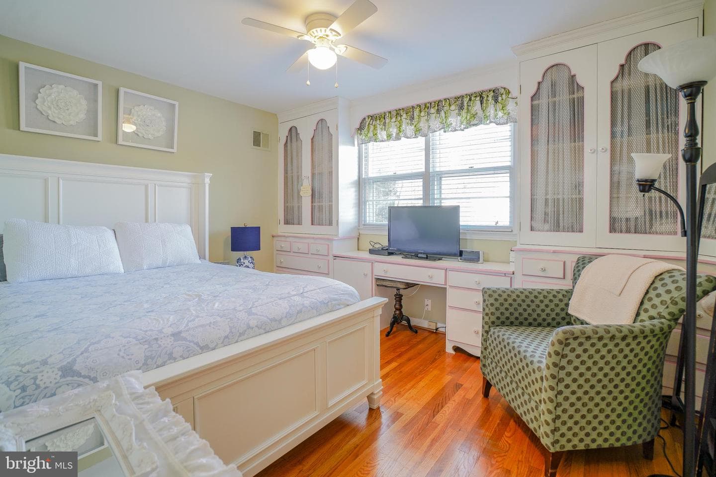 245 Barclay Circle photo 38